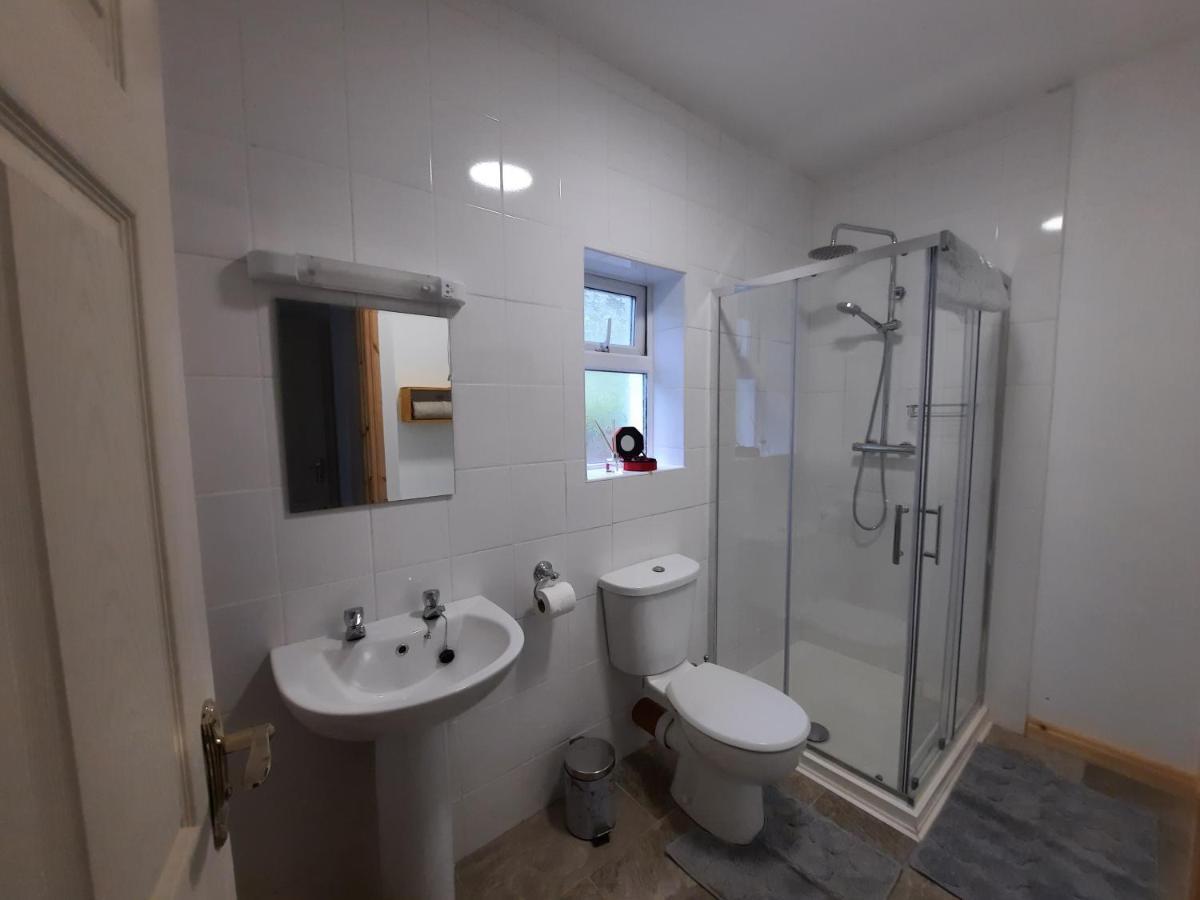 Conneelys Cottage, Connemara, Clifden, H71Y096 Экстерьер фото